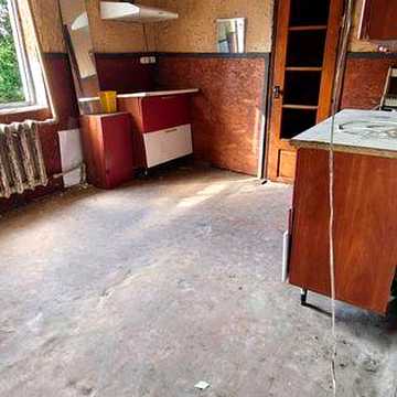 Дом 90 м² на 15 сотках в Новой Долине — под реконструкцию, 7 км от Одессы
