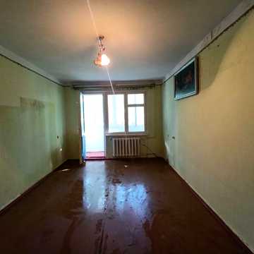 Продаж 1-кімнатної квартири на Польовій, по вулиці Космонавтів