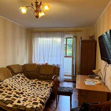Продам аккуратную 2х ком кв Салтовка метро Барабашева  10 минут
