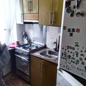 Продам 2 ком квартиру на Марсельской