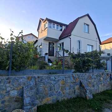 Продаж 3к Дім Солов'їний провулок