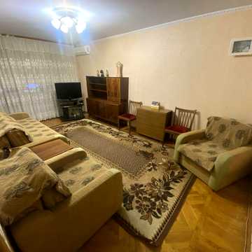 ПРОДАМ квартиру в центре ТАИРОВА