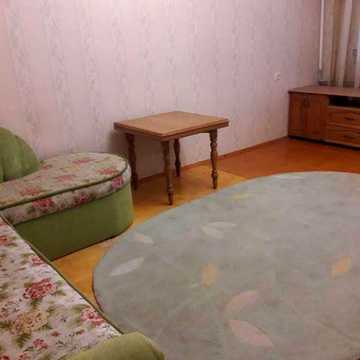 Сдаю свою 2-комнатную квартиру пл. Победы-Сортировка