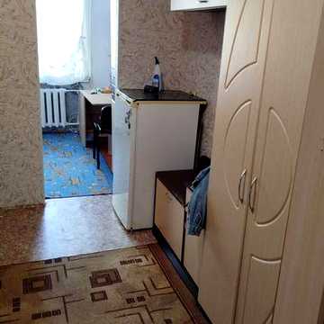 Здам окрему 1-к квартиру в гуртожитку, 2 поверх, свій душ, туалет, кухня