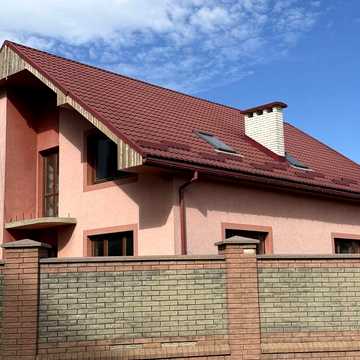 Продаж будинку у місті