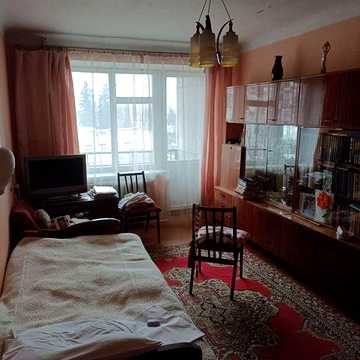 Продам 1 кімнатну квартиру по вул. Довженко