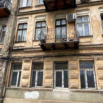 СРОЧНО ПРОДАМ! 3 Комн.квартиру 60 м ул.Лазарева/Алексеевский сквер