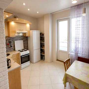 3-комнатная 72 м² с ремонтом, ЖК Уютный, панорамный вид