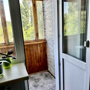 Продаж 1к Квартира Семафорна вулиця