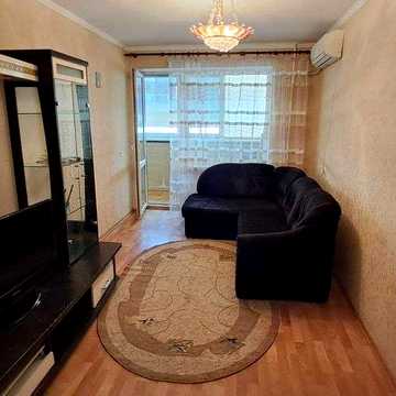 СДАМ  2-х  ком квартиру
