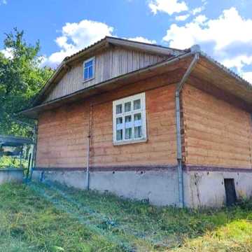 Продаж будинку у с.Підлісся.Калуський р-н.Івано-Франківська обл.