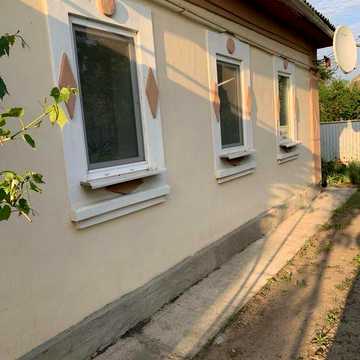 Оренда будинку в Карлівському районі