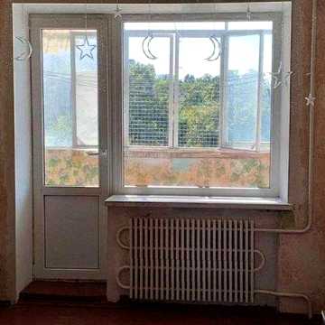 Продам 1-к.к. улучшенной планировки на Салтовке возле ТРК Украина пр. Юбилейный.