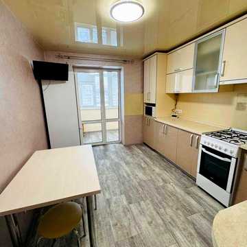 Оренда 1к кв з автономним опаленням, район Мануфактури