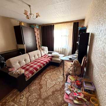 Продам 1-но ком квартриру на ДАМАНСКОМ с двумя балконами