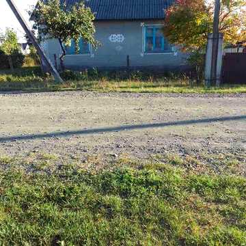 Будинок з ділянкою в смт. Володимирець, Рівненська область