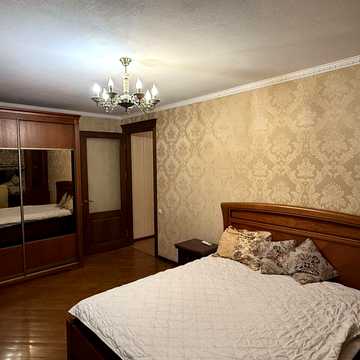 Сдам 2 комн. Квартиру м. Бот. Сад 3 мин.
