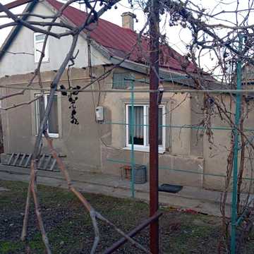 Небольшой домик на 2 комнаты