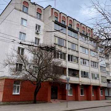 Продаж квартири 160 м2  ВАЛ.Автономне опалення!