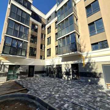 Продам квартиру в місті Ірпінь на вул. Літературній, 35,2 м², район Центрального парку — 51 040 $ Автономне Газове Опалення. Акційна Пропозиція. Без % ЖК Основа 1
