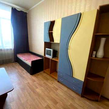 Студия метро Вокзальная, Локомотив, Центральный рынок