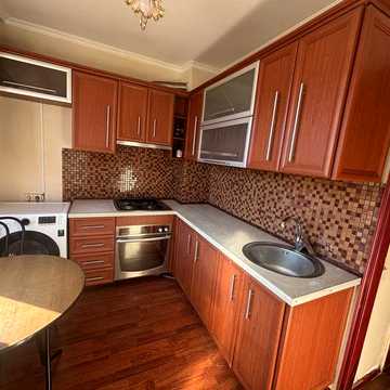 1 к кв. 7 минут метро Масельского. БЕЗ КОМИССИИ