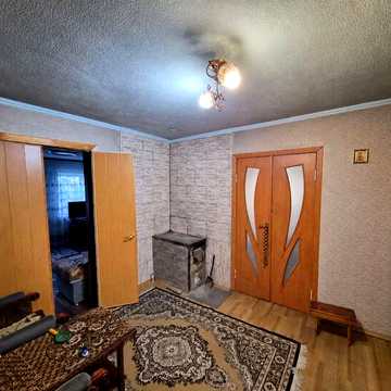 Продається затишний будинок.