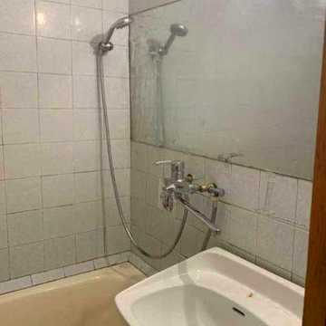 Продаж квартири з меблями та технікою