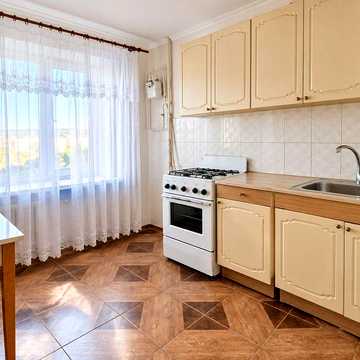 продаж однокімнатної квартири в м Обухів по вул. Каштанова