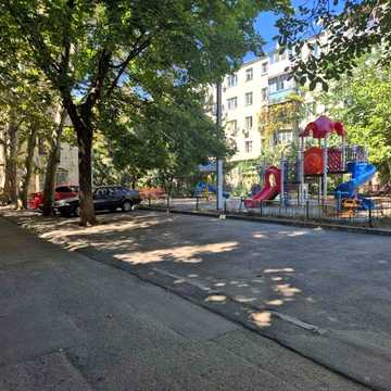 Двокімнатна квартира в центрі міста, вул.Данченко