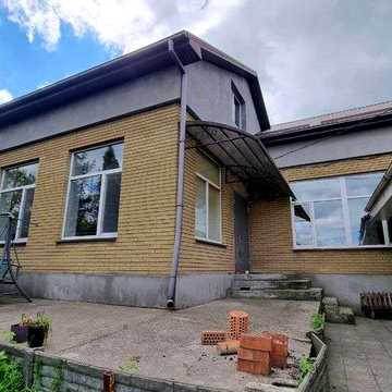 Продам будинок на Мирному.