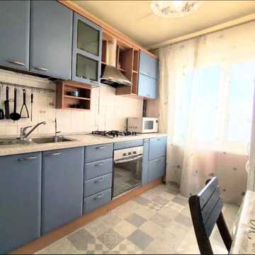 Продам 2 к квартиру. Лівий берег. Капітальний ремонт. Меблі. Техника