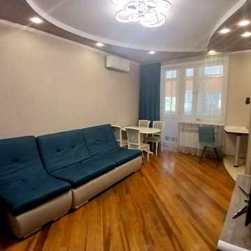 Продаж квартири, центр, метро Ярослава Мудрого