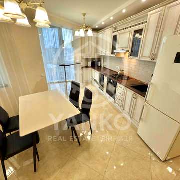 Велика 1к 60 м², з панорамним видом на місто — ЖК Пироговський