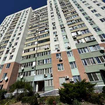 Продам 1о кімнатну квартиру вул. Академічна 28