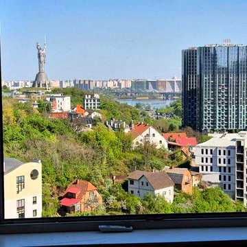 ПРОДАЖ  3-кім. квартири в самому серці Печерську Старонаводницька 8.Держпрограми