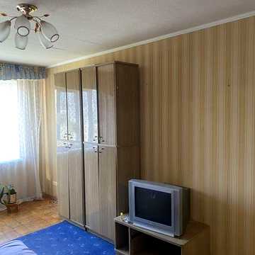 Оренда 1 -кімнатної на пр-т Глушкова, 18,