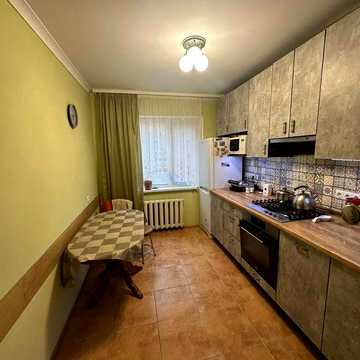 Здається в оренду 3-кімнатна квартира 1 пов. 9 пов. будинку, в м. Боярка. Від власника.