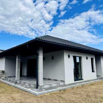 Продаж американки в Сторожниці (Чарда)