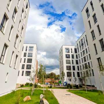Продаж великої чорнової 3-х кімн в ЖК Квадрат ЖК Квадрат