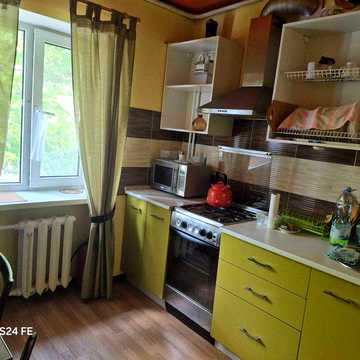 Здам двокімнатну квартиру на Черняховського