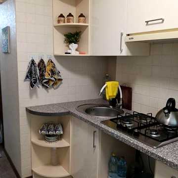 Продам 1 кім квартира Старе село ( Красне)