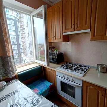 Продам 2х комнатную с видом на море за 44 000