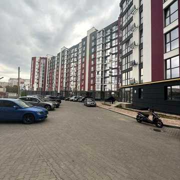 Продам трикімнатну квартиру в новобудові ЖК Гранд Липини ЖК Гранд Липин