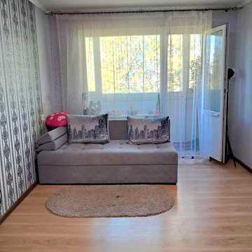 Продаж 2 х кв-ри по вул.Домбровського