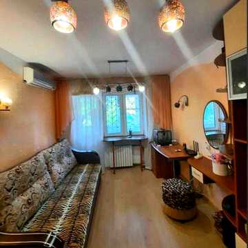 Продам 2 комнатную квартиру в Аркадии