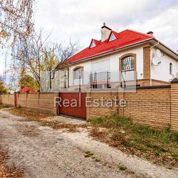 Продаж будинку, с. Пухівка з виходом на річку, бассейн, сауна ,барбекю