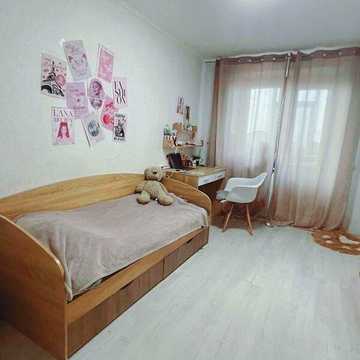 Продаж 3к Квартира Металургів вулиця