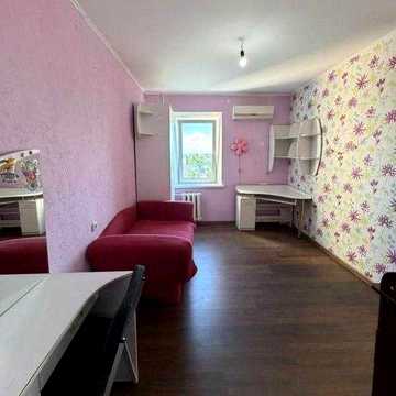 Продаж 4-кімнатної квартири на Таїрова, проспект Небесної Сотні/ 84,4м2