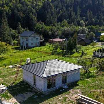 Будинку площею 98 м² у Микуличині із неймовірною панорамою на гору Хом’як.
